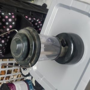 Coleman lantern cordless.